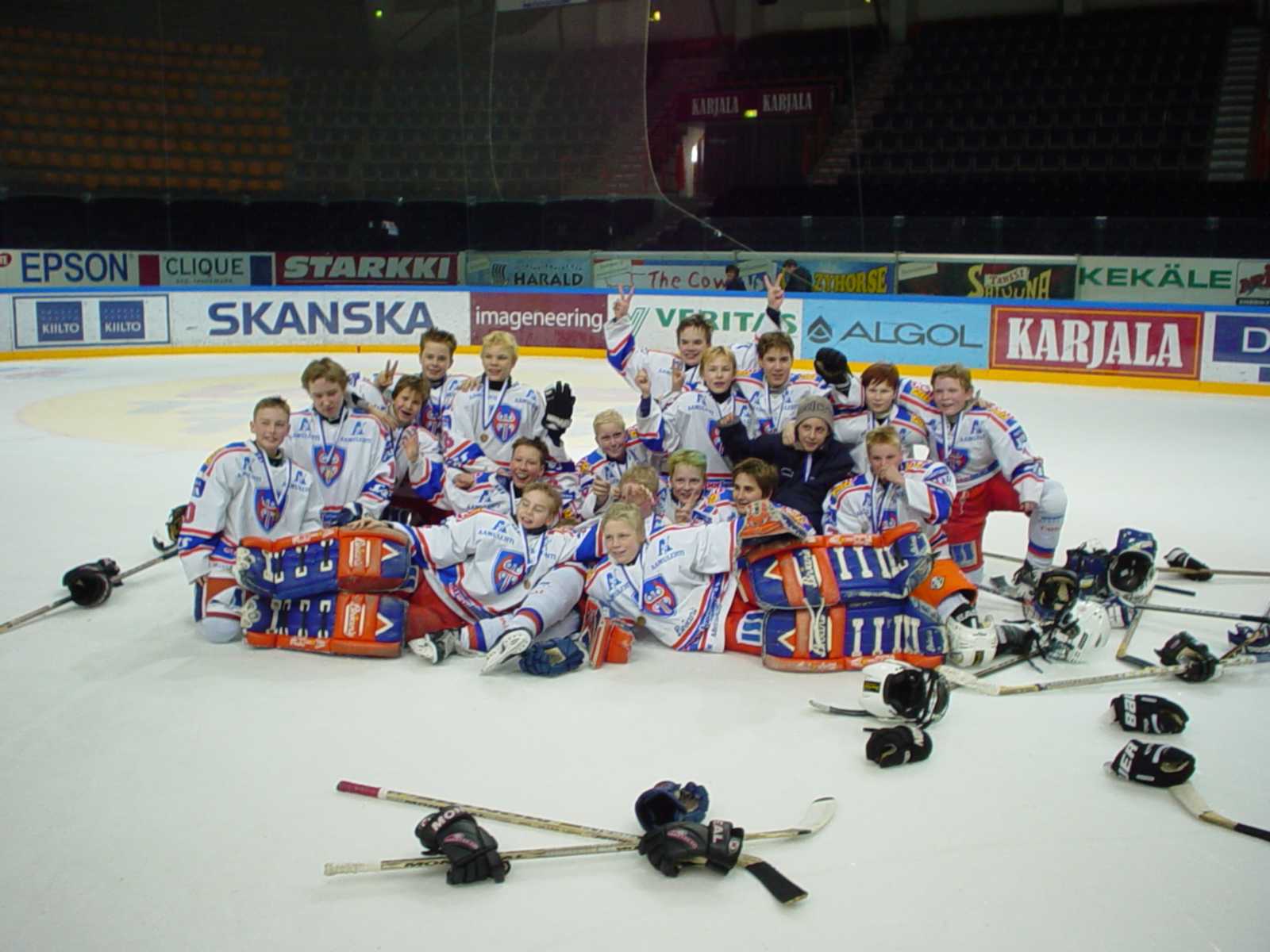 Pronssia Lnkkreille!
